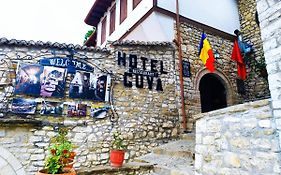 Hotel Guva Mangalem